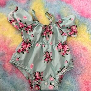 Fancy floral one piece 🌸